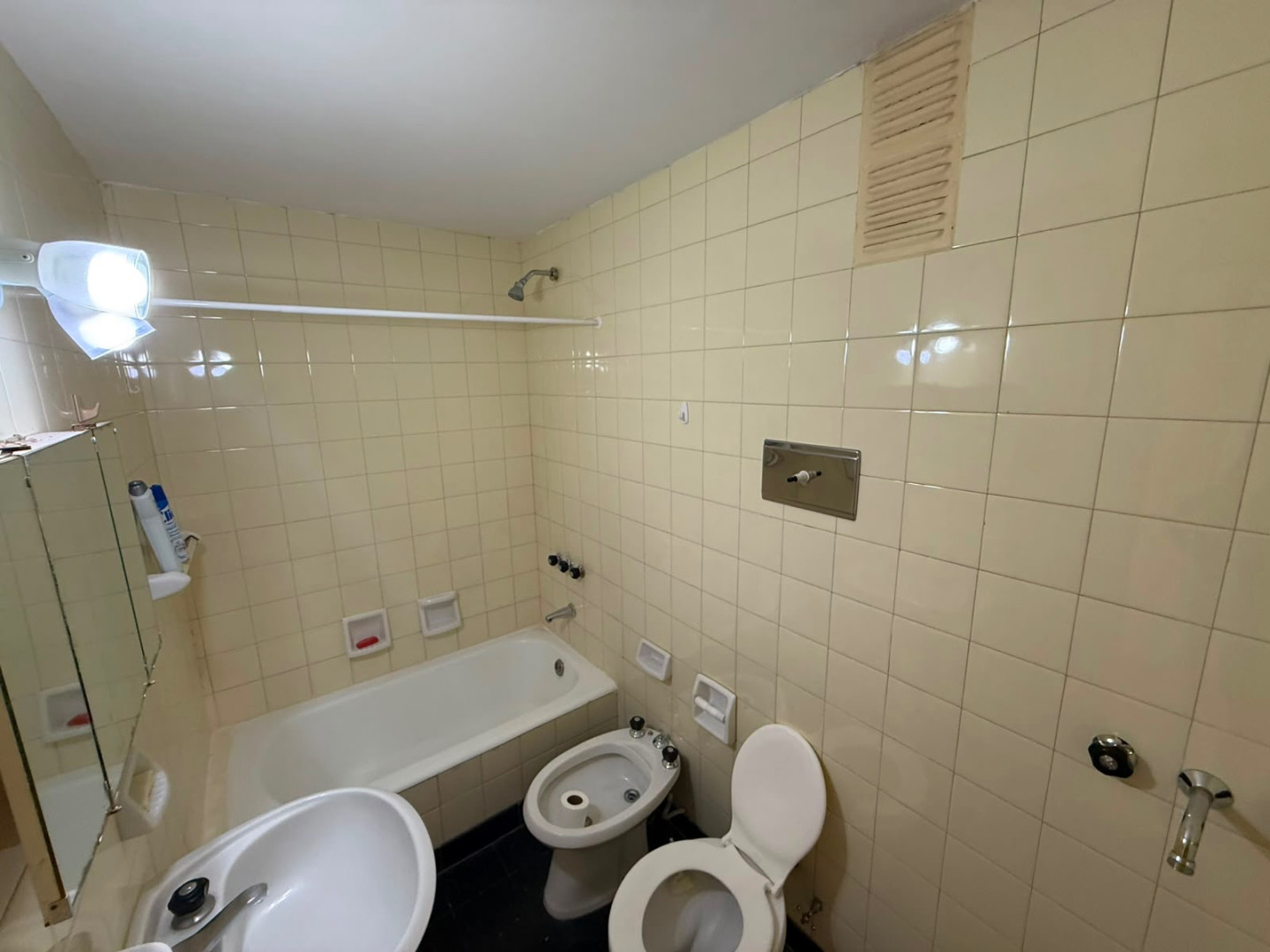 Departamento en Alquiler en Brown 131, Centro, Bahía Blanca - Bahía Blanca Propiedades | SITIO OFICIAL l