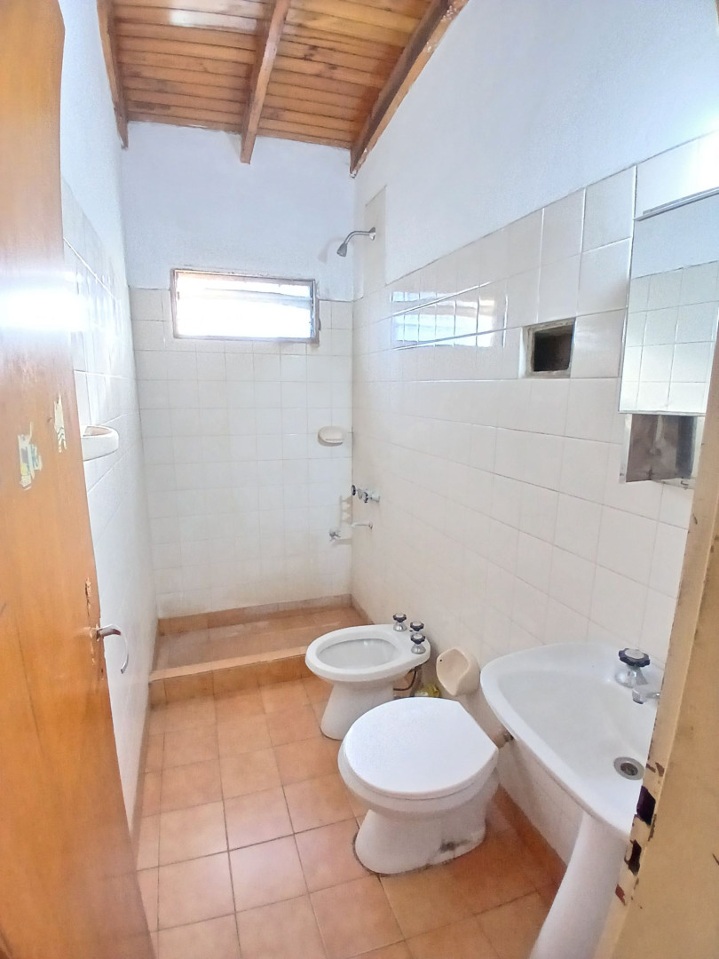 Galpón en Venta en Fabian Gonzalez 17 , Los Almendros, Bahía Blanca - Bahía Blanca Propiedades | SITIO OFICIAL l