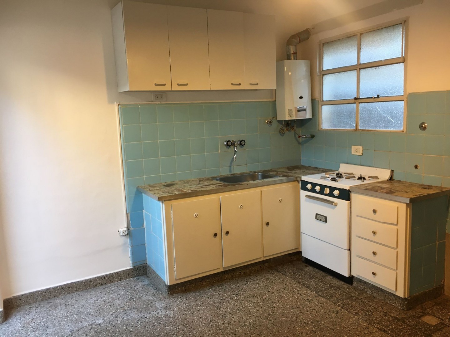 Departamento en Alquiler en Vieytes 757, Centro, Bahía Blanca - Bahía Blanca Propiedades | SITIO OFICIAL l