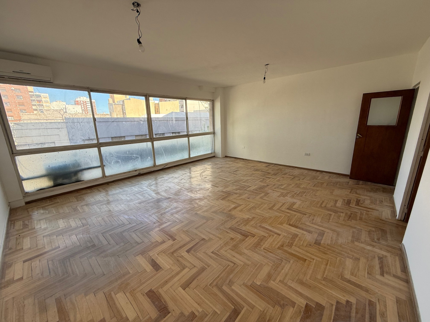 Oficina en Alquiler en Las Heras 124, Centro, Bahía Blanca - Bahía Blanca Propiedades | SITIO OFICIAL l