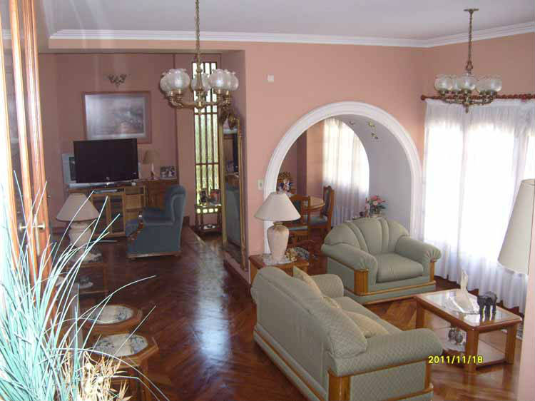 Casa en Venta en Las Acacias 204, Palihue, Bahía Blanca - Bahía Blanca Propiedades | SITIO OFICIAL l