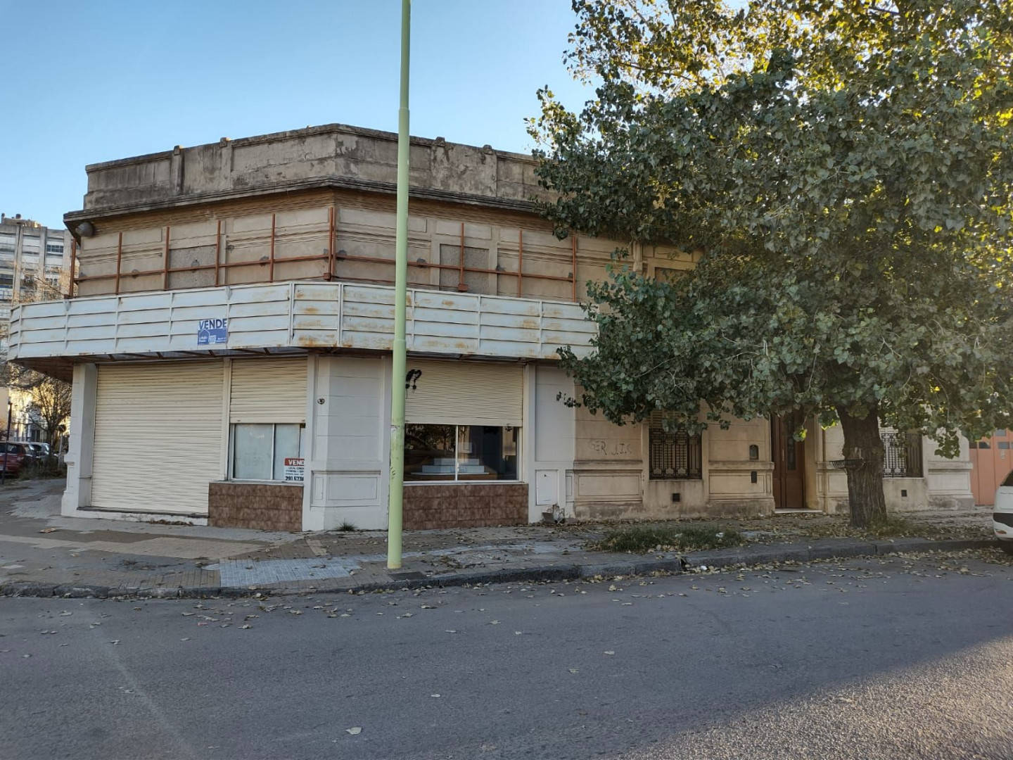 Casa con Local en Venta en 9 De Julio Y Blandengues , Macrocentro, Bahía Blanca - Bahía Blanca Propiedades | SITIO OFICIAL l