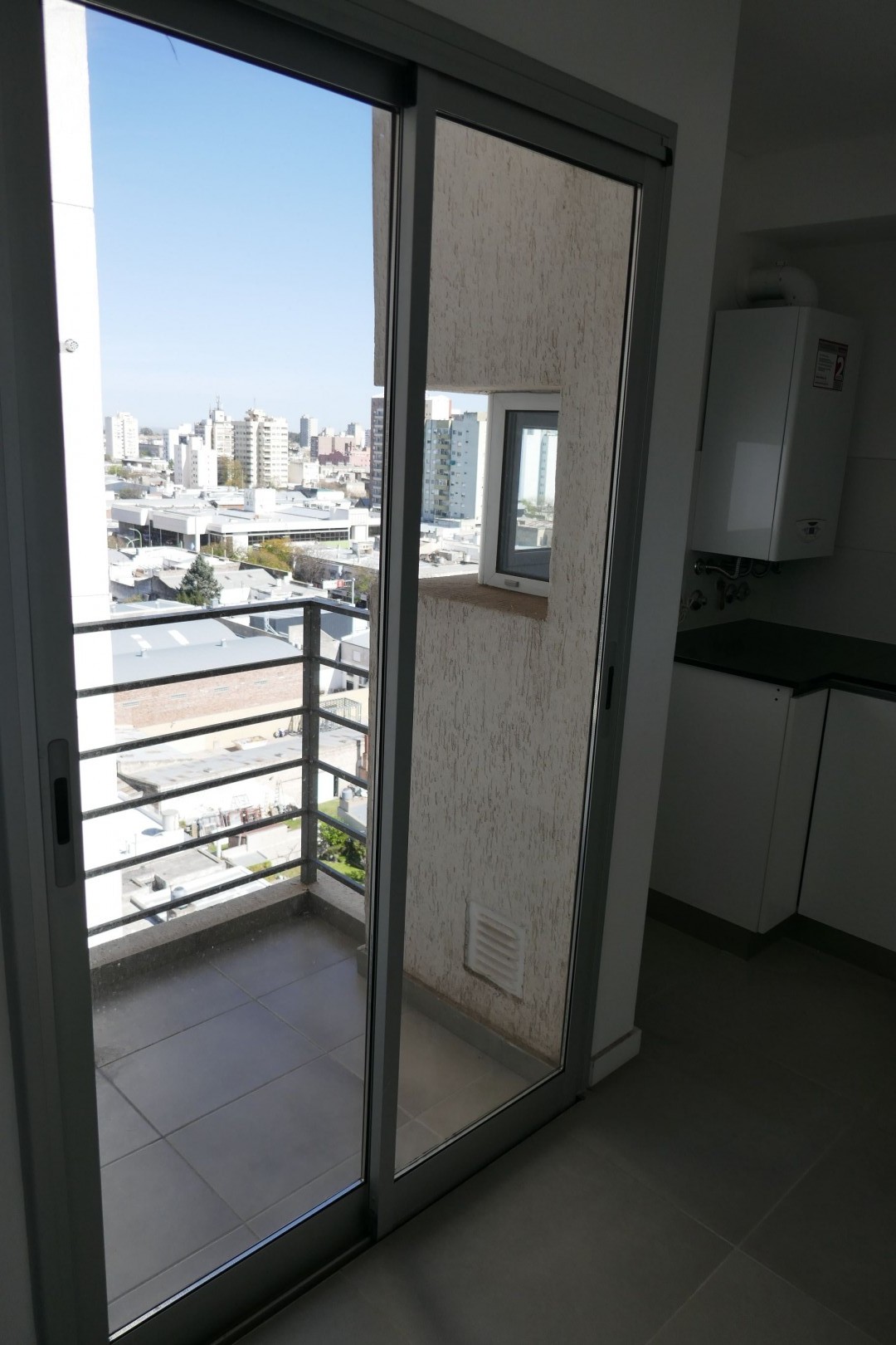 Departamento en Alquiler en San Martin 679, Centro, Bahía Blanca - Bahía Blanca Propiedades | SITIO OFICIAL l