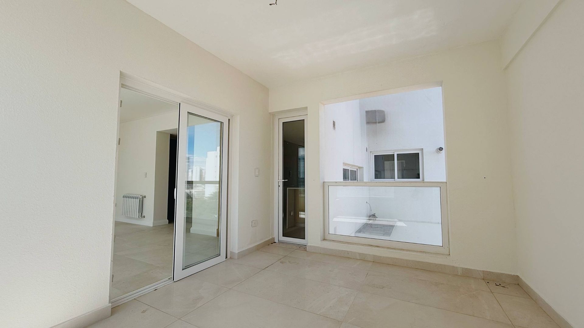 Departamento en Venta en Zapiola 222 , Centro, Bahía Blanca - Bahía Blanca Propiedades | SITIO OFICIAL l