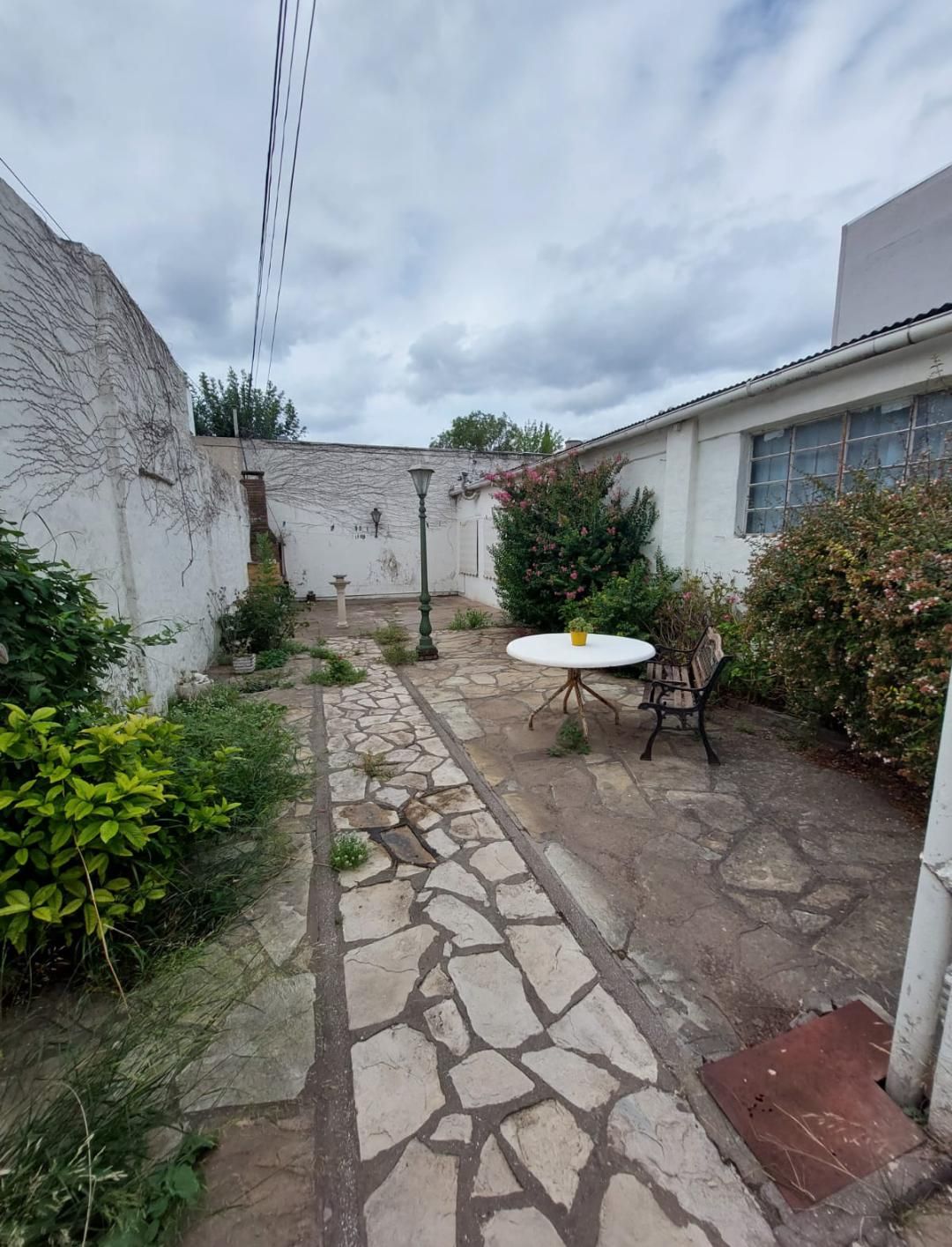Casa en Alquiler en Chile 300,  Bahía Blanca - Bahía Blanca Propiedades | SITIO OFICIAL l