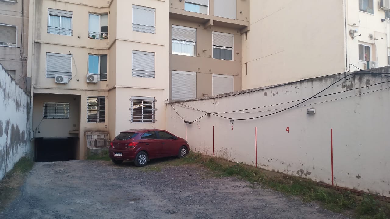 Cochera en Venta en Rodriguez 129, Centro, Bahía Blanca - Bahía Blanca Propiedades | SITIO OFICIAL l