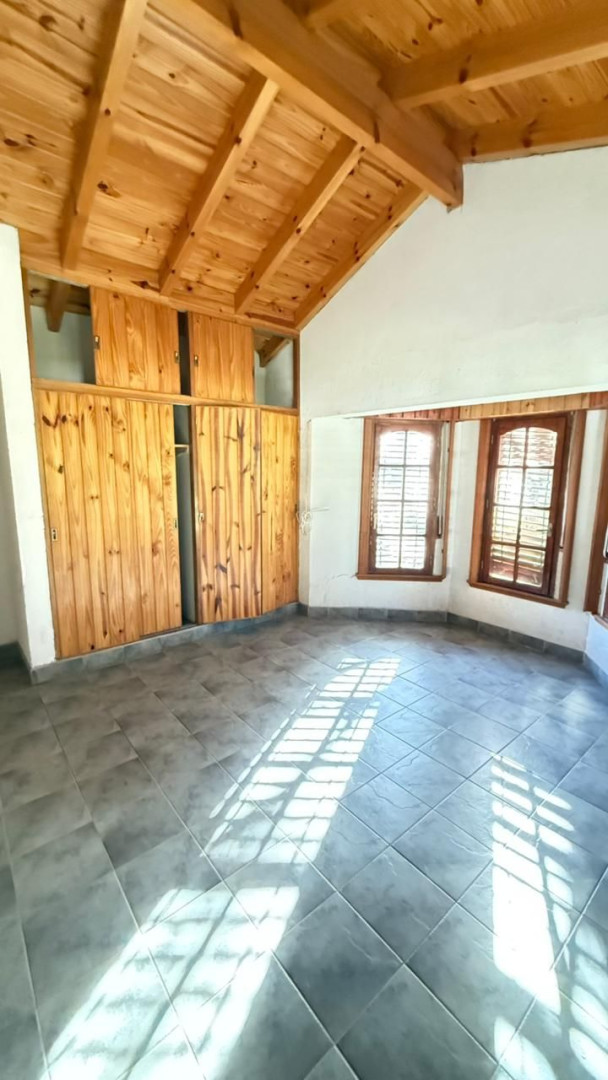 Casaquinta en Venta en Paula Albarracin 640, Los Chañares, Bahía Blanca - Bahía Blanca Propiedades | SITIO OFICIAL l