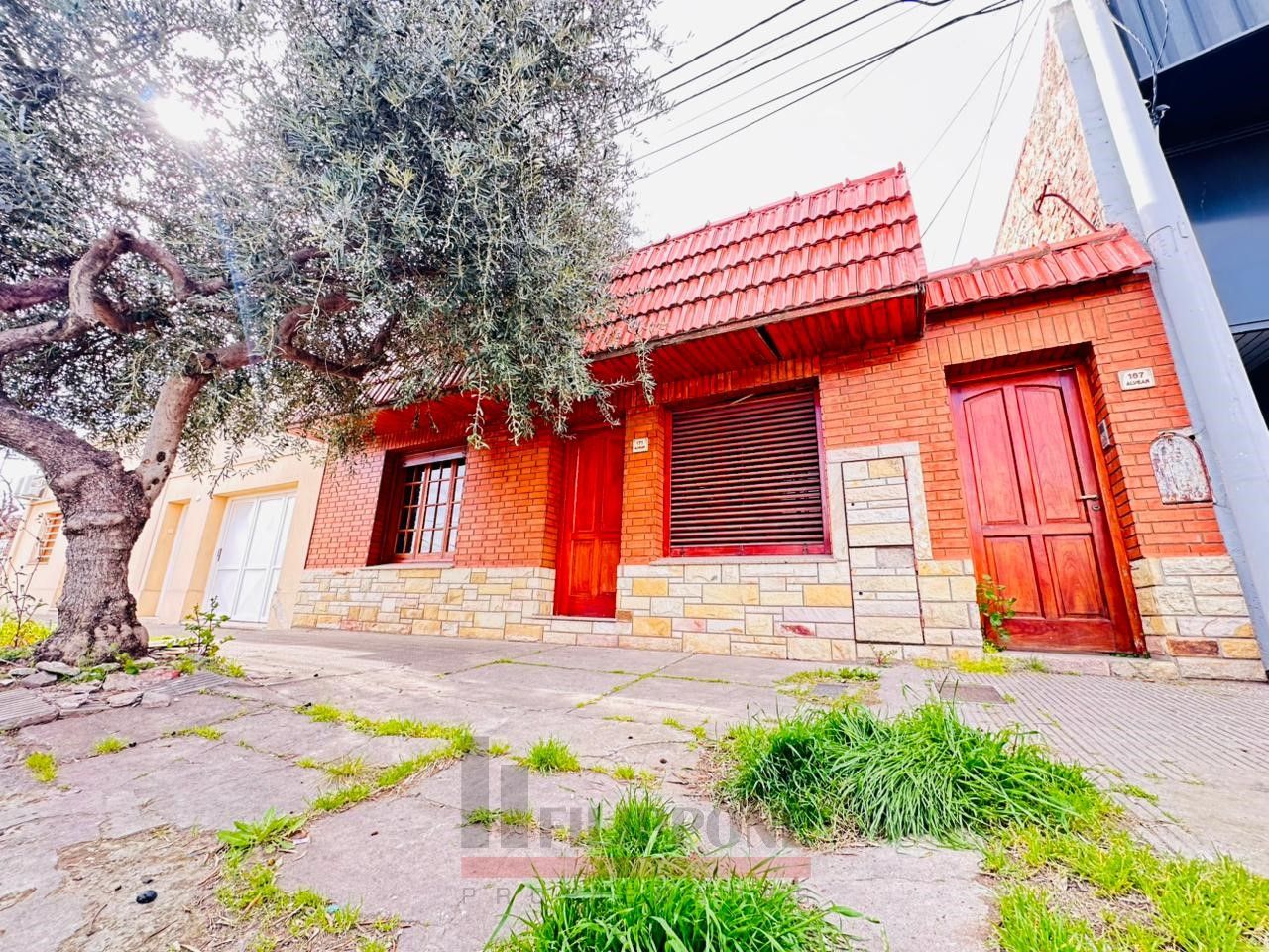 Casa en Venta en Alvear 171, La Falda, Bahía Blanca - Bahía Blanca Propiedades | SITIO OFICIAL l