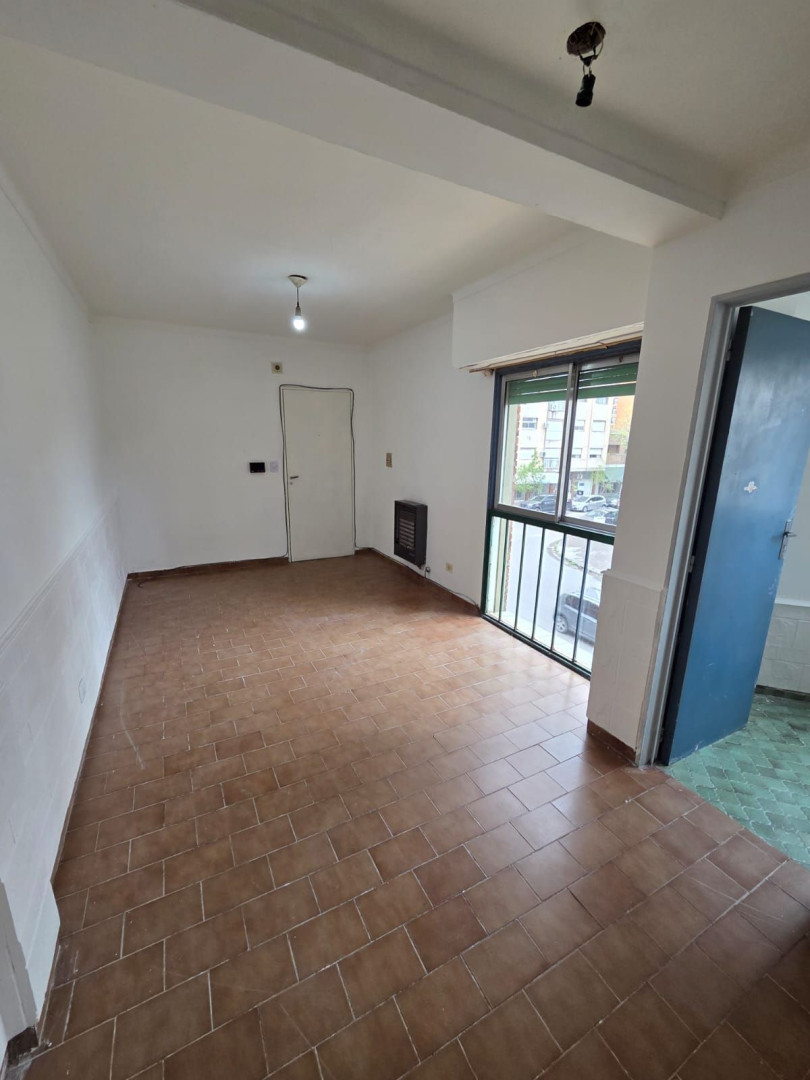 Departamento en Alquiler en Caronti 92, Centro, Bahía Blanca - Bahía Blanca Propiedades | SITIO OFICIAL l