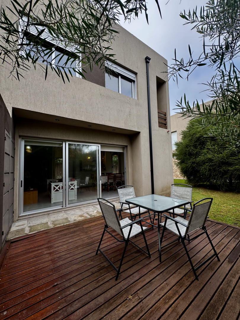 Casa en Venta en Sansot 593, Monte del Este, Monte Hermoso - Bahía Blanca Propiedades | SITIO OFICIAL l