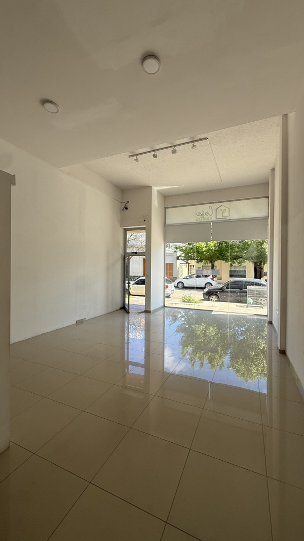 Local en Alquiler en Lavalle 330, Centro, Bahía Blanca - Bahía Blanca Propiedades | SITIO OFICIAL l