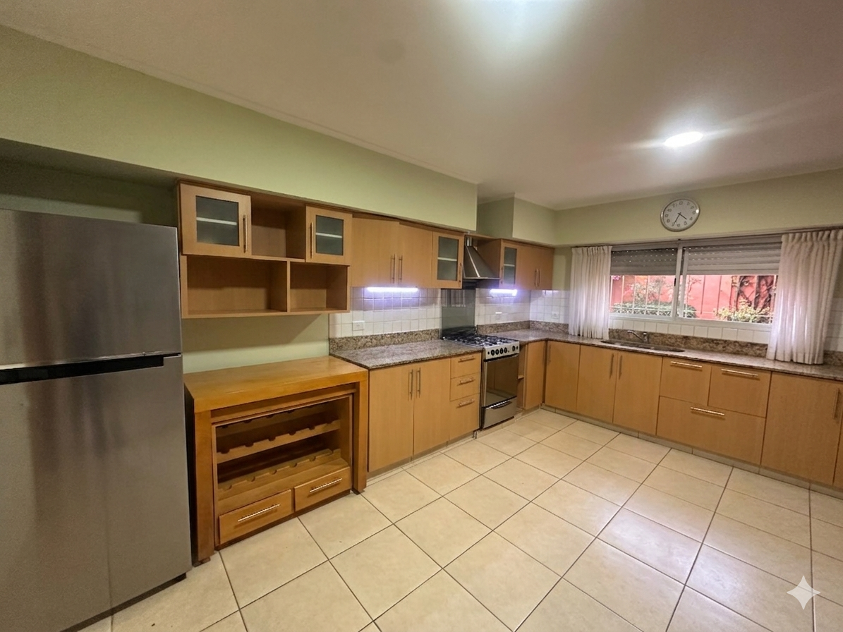 Casa en Venta en Portugal 500, Centro, Bahía Blanca - Bahía Blanca Propiedades | SITIO OFICIAL l