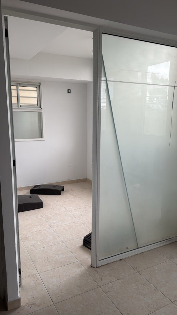 Local en Alquiler en Naposta 100, Napostá, Bahía Blanca - Bahía Blanca Propiedades | SITIO OFICIAL l