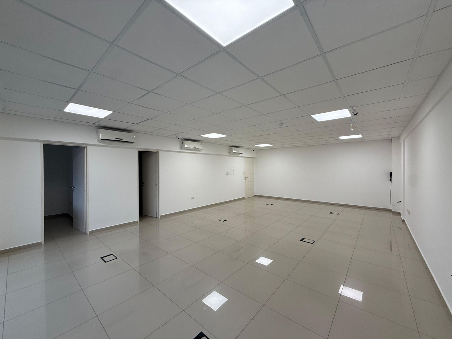 Oficina en Alquiler en Paraguay 241, Centro, Bahía Blanca - Bahía Blanca Propiedades | SITIO OFICIAL l