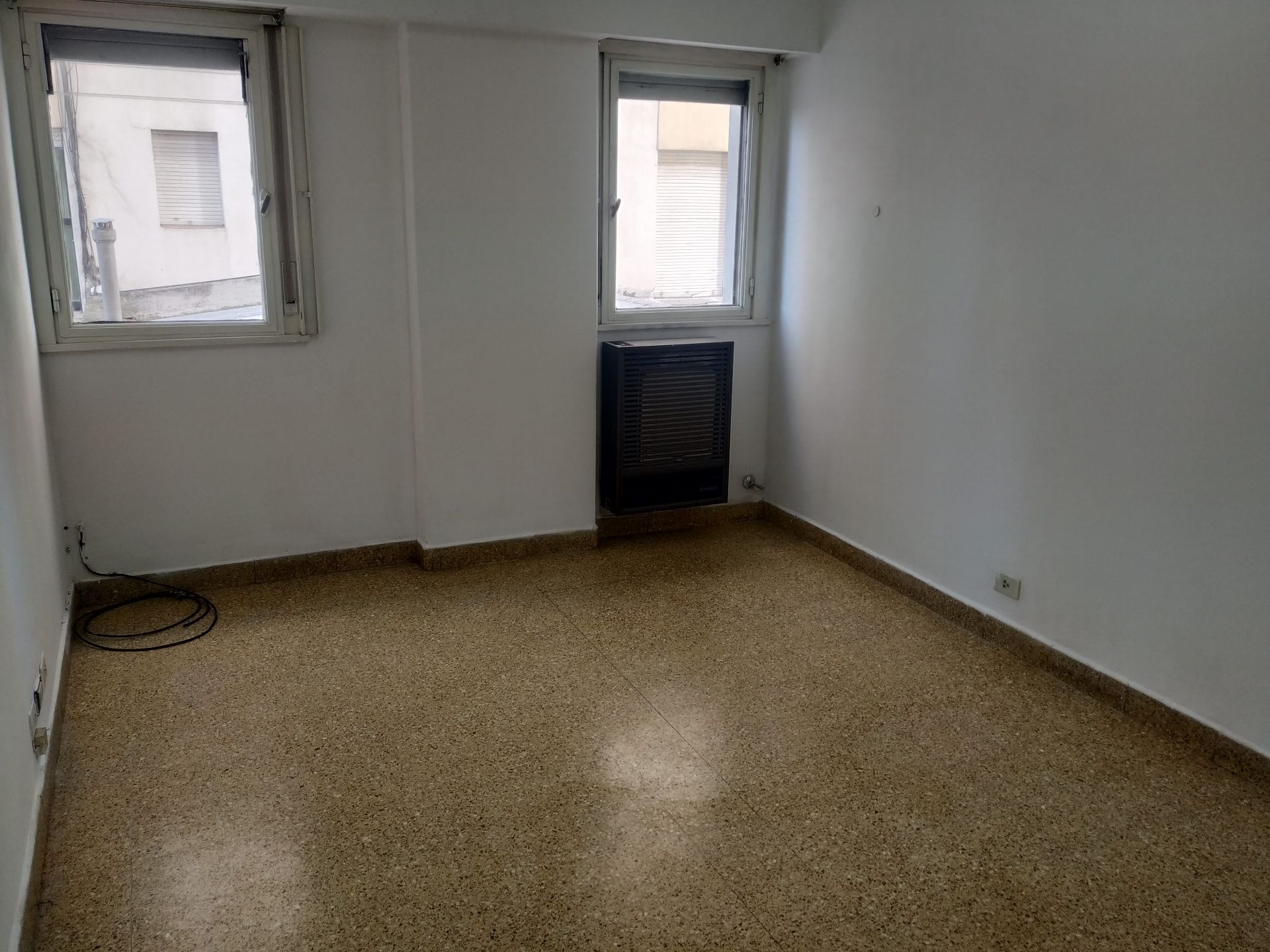 Departamento en Alquiler en Moreno 45, Centro, Bahía Blanca - Bahía Blanca Propiedades | SITIO OFICIAL l