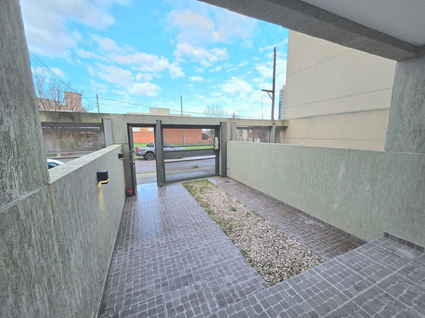 Duplex en Venta en Rojas 118, La Falda, Bahía Blanca - Bahía Blanca Propiedades | SITIO OFICIAL l
