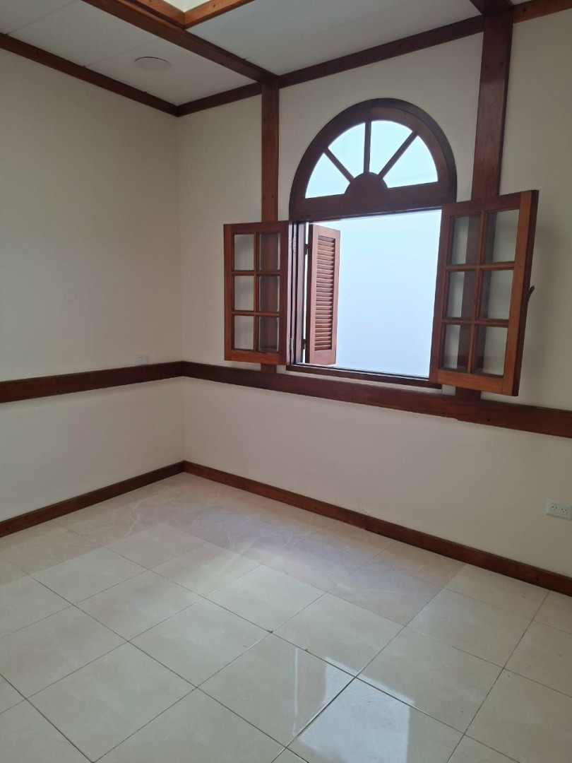 Consultorio en Alquiler en Belgrano 442, Centro, Bahía Blanca - Bahía Blanca Propiedades | SITIO OFICIAL l