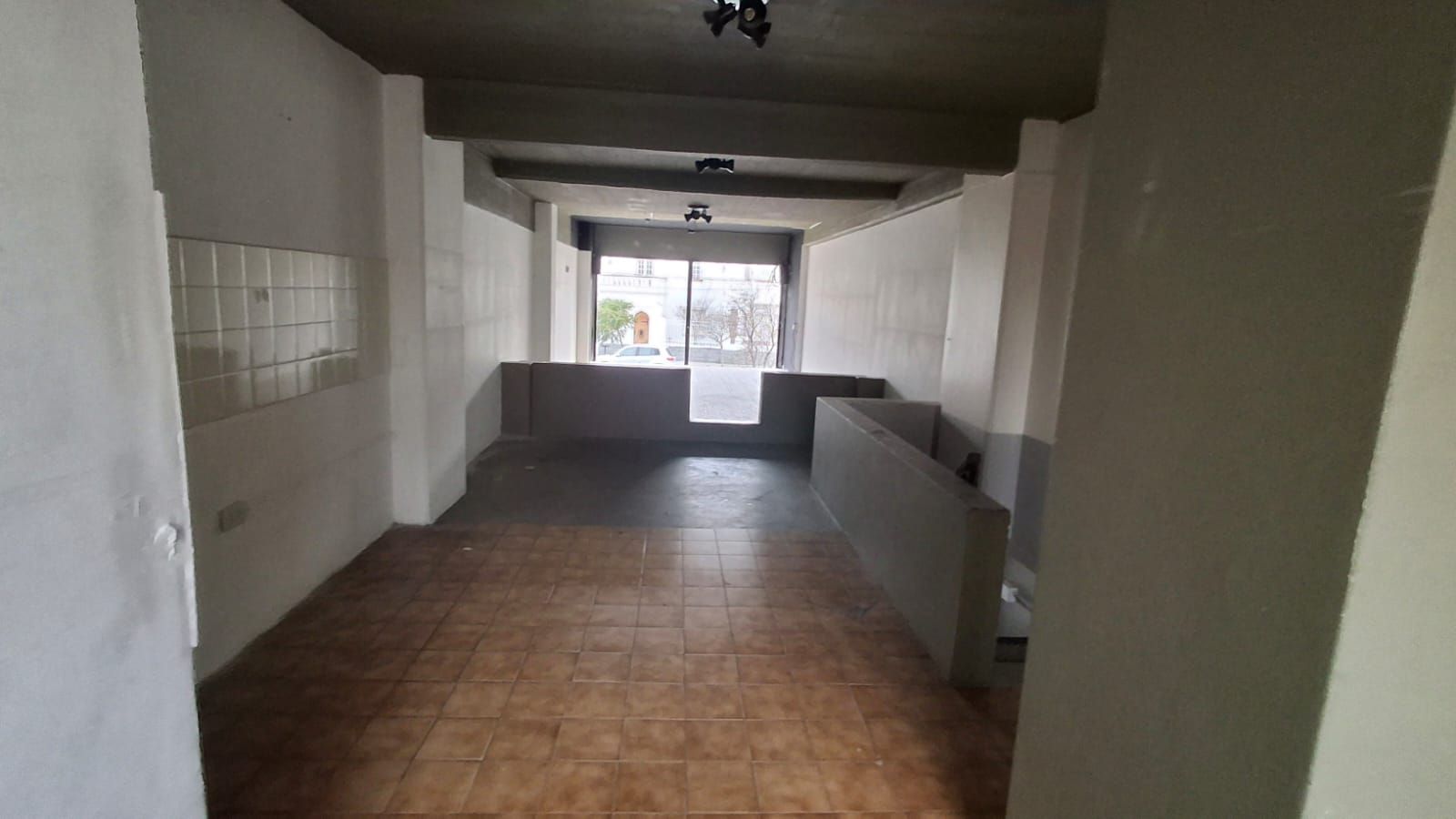 Local en Alquiler en Alem 681, Centro, Bahía Blanca - Bahía Blanca Propiedades | SITIO OFICIAL l