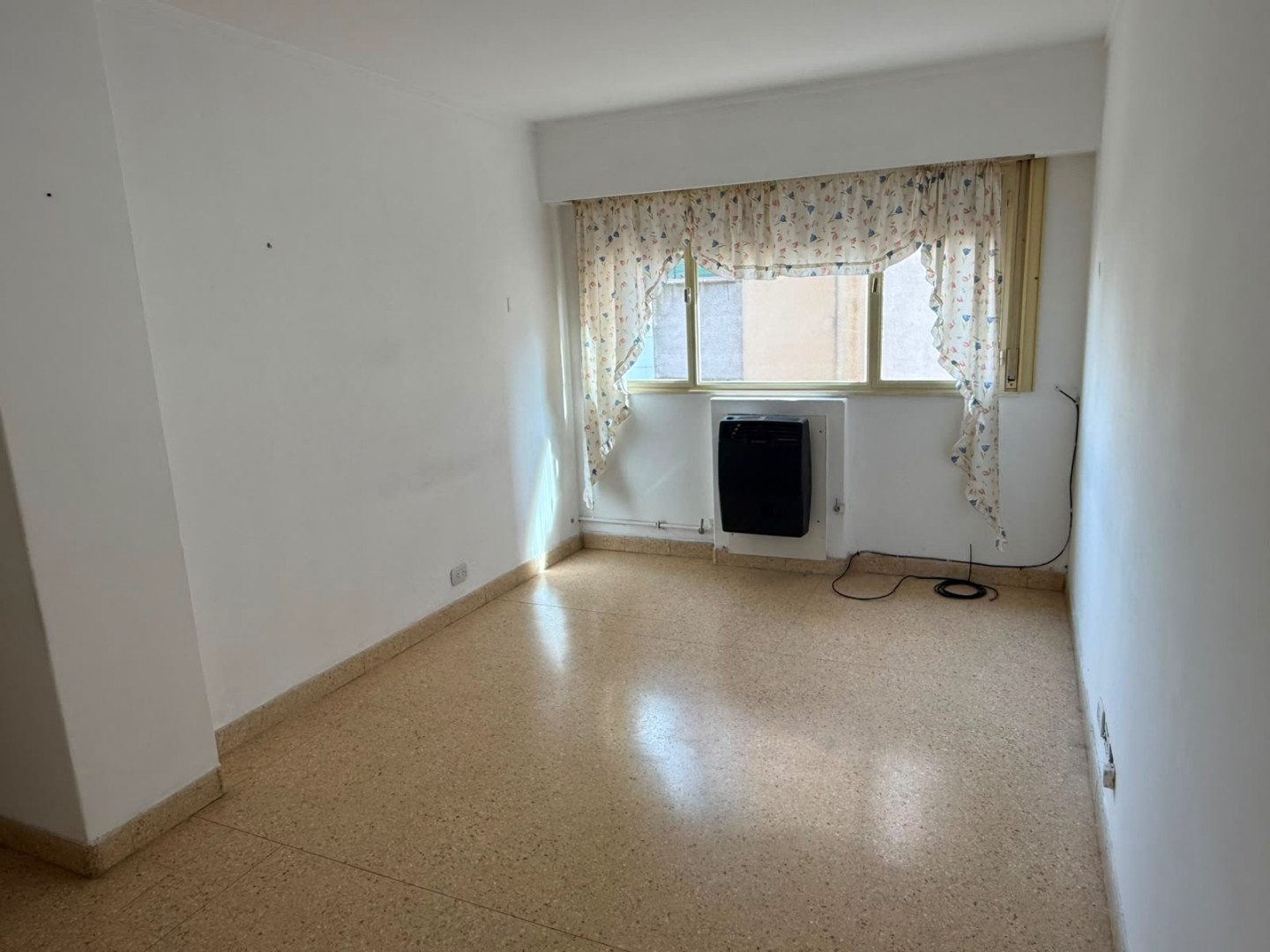 Departamento en Alquiler en Brown 131, Centro, Bahía Blanca - Bahía Blanca Propiedades | SITIO OFICIAL l