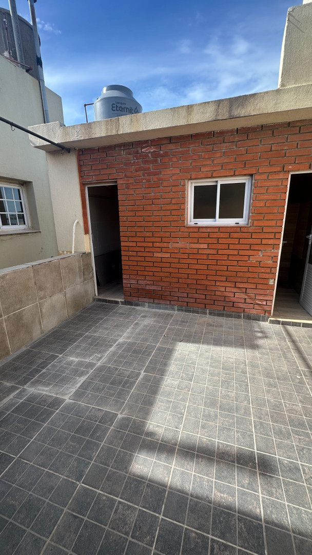 Casa en Planta Alta en Alquiler en Liniers 541, Tiro Federal, Bahía Blanca - Bahía Blanca Propiedades | SITIO OFICIAL l