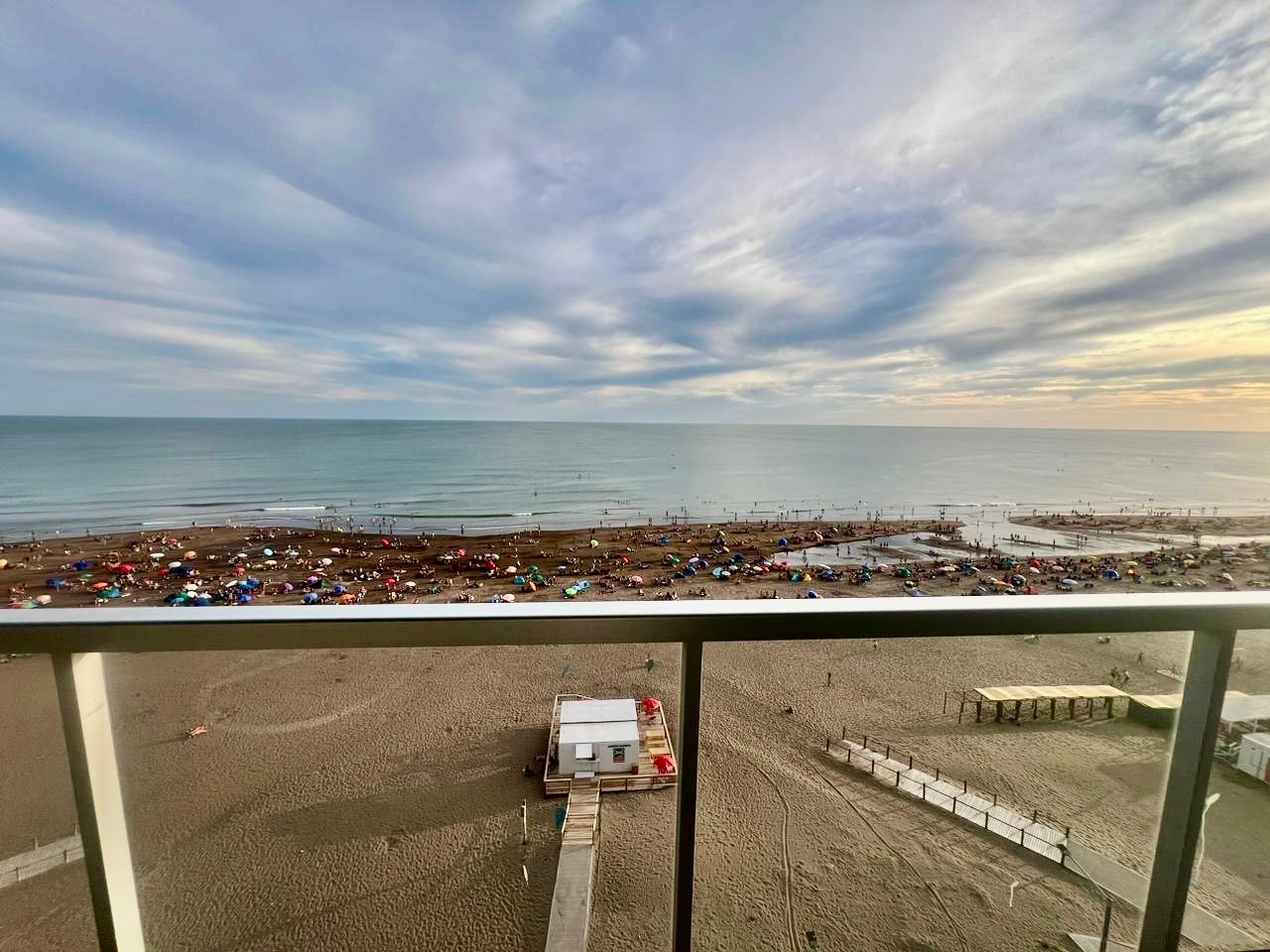 Semipiso en Venta en Avda. Pte. Peron 1450, Centro, Monte Hermoso - Bahía Blanca Propiedades | SITIO OFICIAL l
