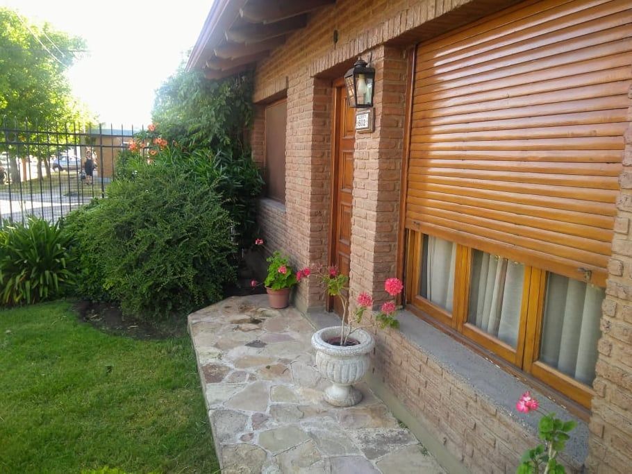 Casa en Alquiler en Alberti 602,  Bahía Blanca - Bahía Blanca Propiedades | SITIO OFICIAL l