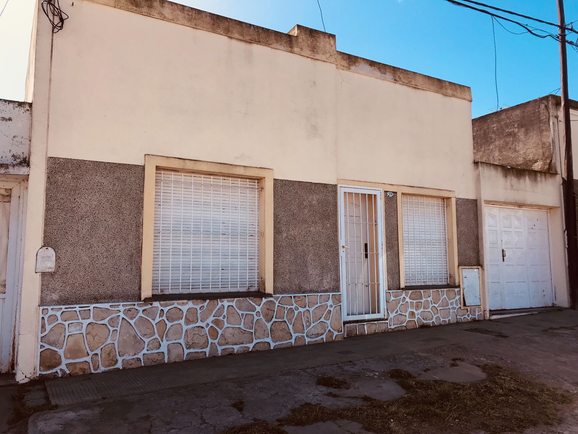Casa en Venta en YAPEYU 1256, Bella Vista, Bahía Blanca - Bahía Blanca Propiedades | SITIO OFICIAL l