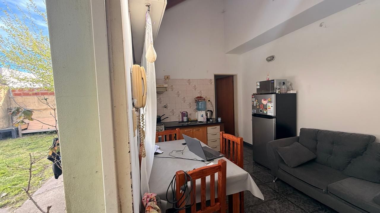 Casa + Departamento en Venta en C. MALLEA 900, Villa del Parque, Bahía Blanca - Bahía Blanca Propiedades | SITIO OFICIAL l