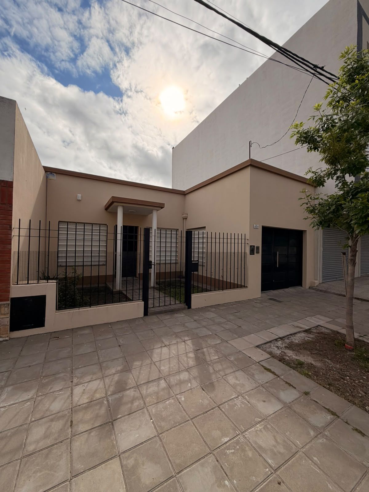 Casa en Alquiler en GUEMES 1573 , Pacifico, Bahía Blanca - Bahía Blanca Propiedades | SITIO OFICIAL l