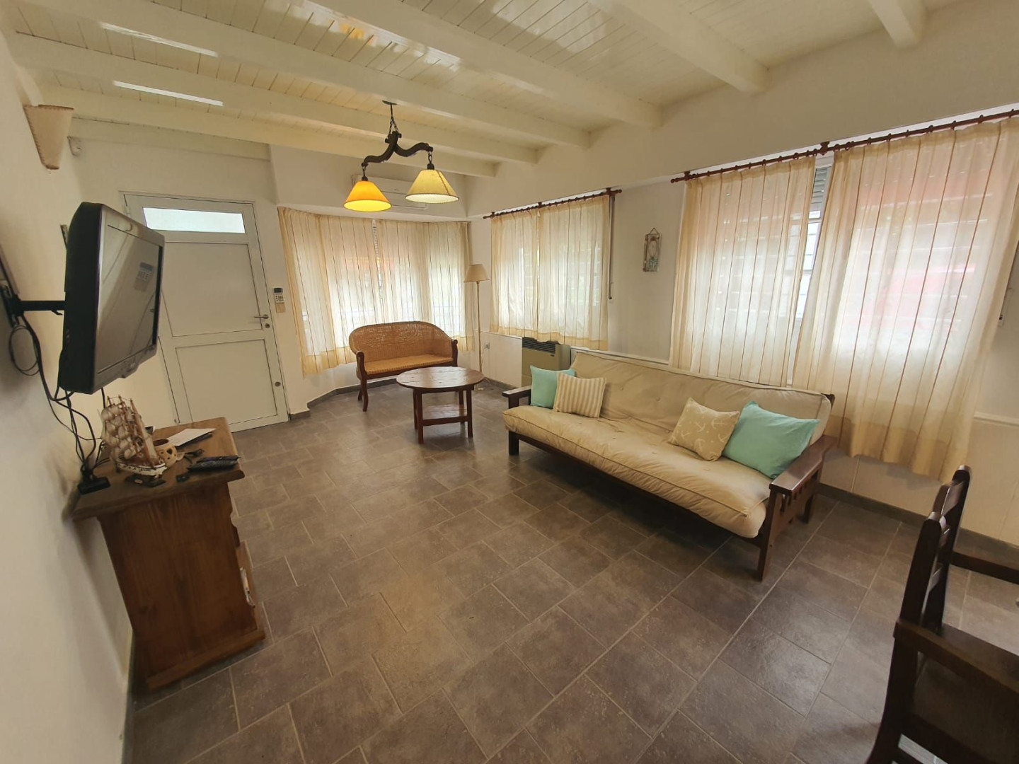 Casa en Venta en Huaglen,  Pehuen Co - Bahía Blanca Propiedades | SITIO OFICIAL l