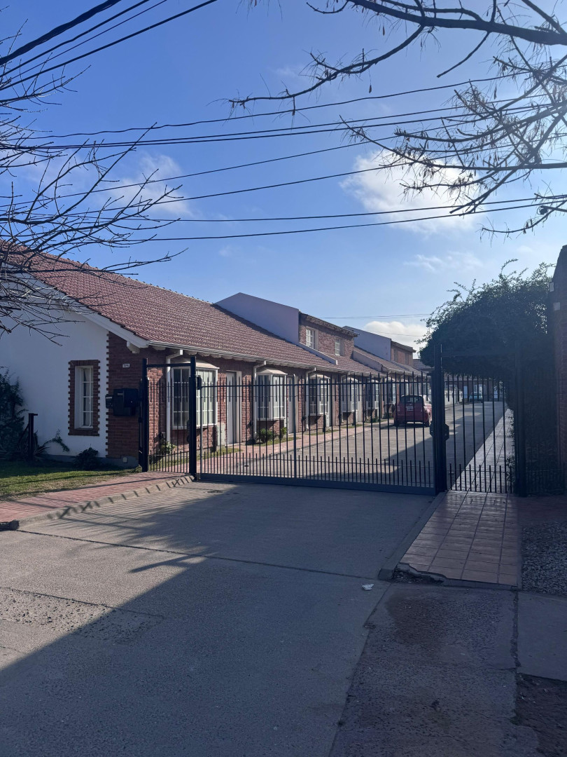 Duplex en Alquiler en Espeche 1070, Villa Floresta, Bahía Blanca - Bahía Blanca Propiedades | SITIO OFICIAL l