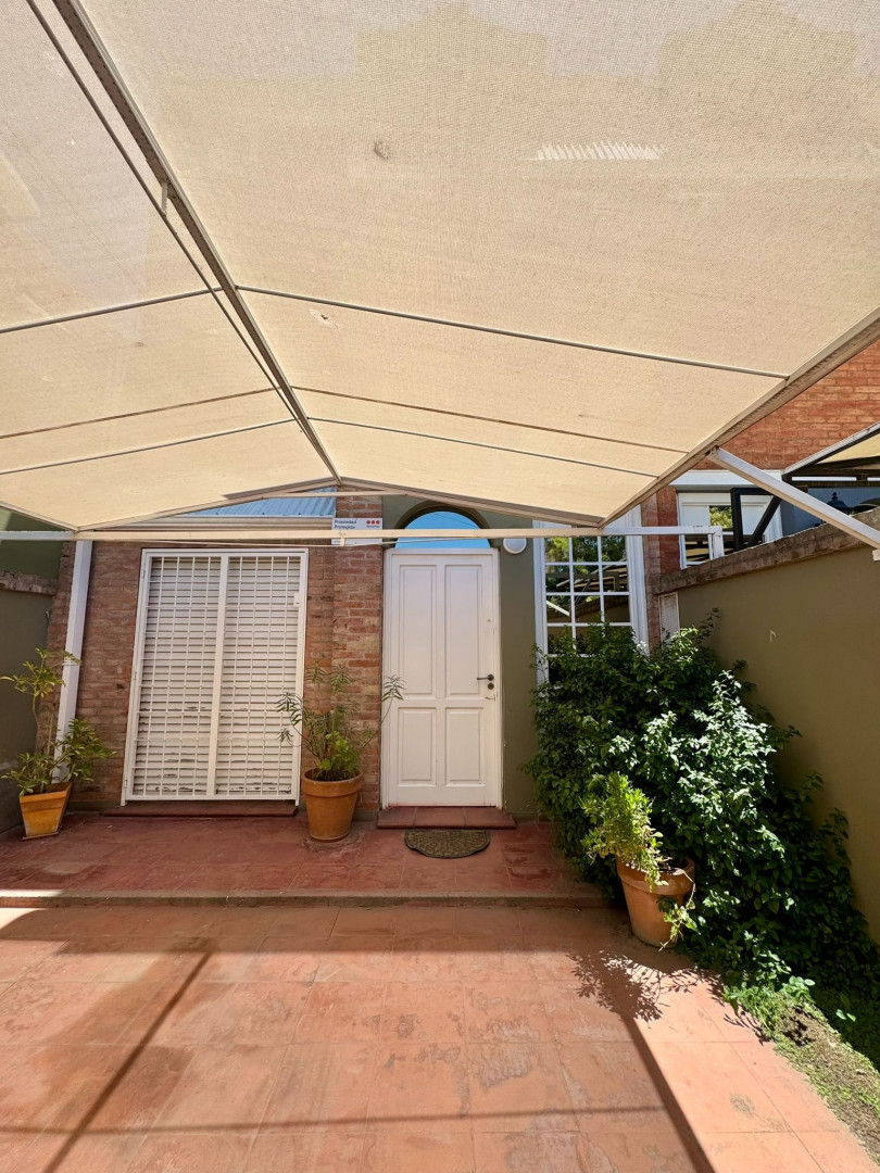 Casa en Venta en Cuyo 926, Villa Floresta, Bahía Blanca - Bahía Blanca Propiedades | SITIO OFICIAL l