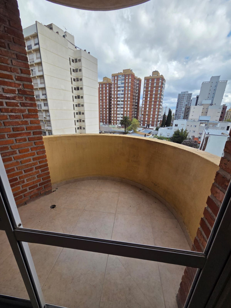 Departamento en Alquiler en Zelarrayan 679, Macrocentro, Bahía Blanca - Bahía Blanca Propiedades | SITIO OFICIAL l