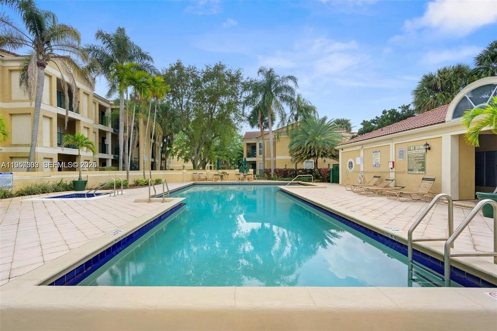 Departamento en Venta en SAVANNAH AT RIVERSIDE CONDO UNIDAD 1521 EDIFICIO 15 POR CDO BK/PG: 397  ,  Miami - USA - Bahía Blanca Propiedades | SITIO OFICIAL l