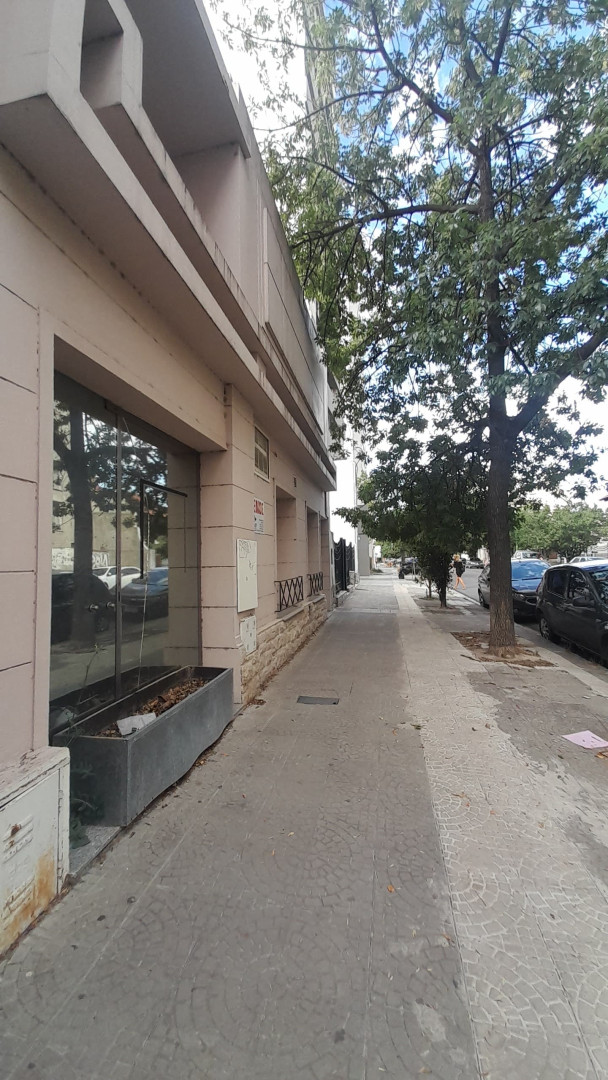 Casa en Venta en Caronti 134 , Centro, Bahía Blanca - Bahía Blanca Propiedades | SITIO OFICIAL l