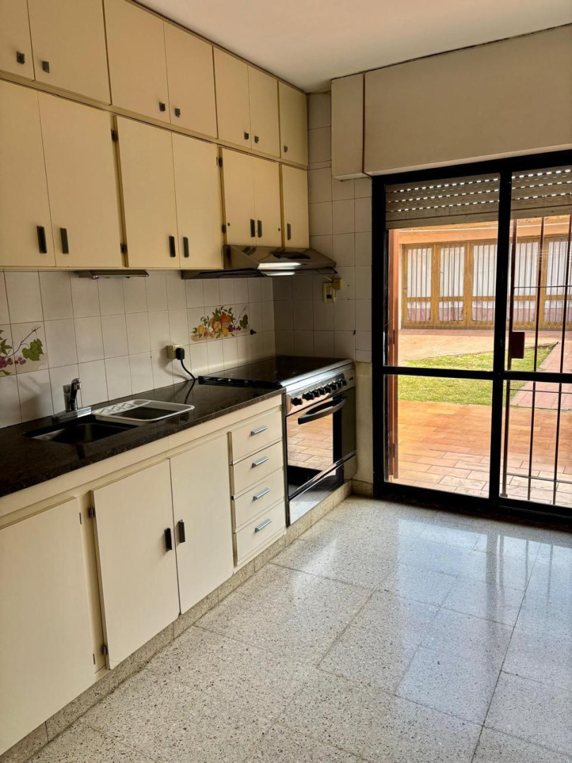 Casa en Venta en Tomas Guido 2200, Villa Delfina, Bahía Blanca - Bahía Blanca Propiedades | SITIO OFICIAL l