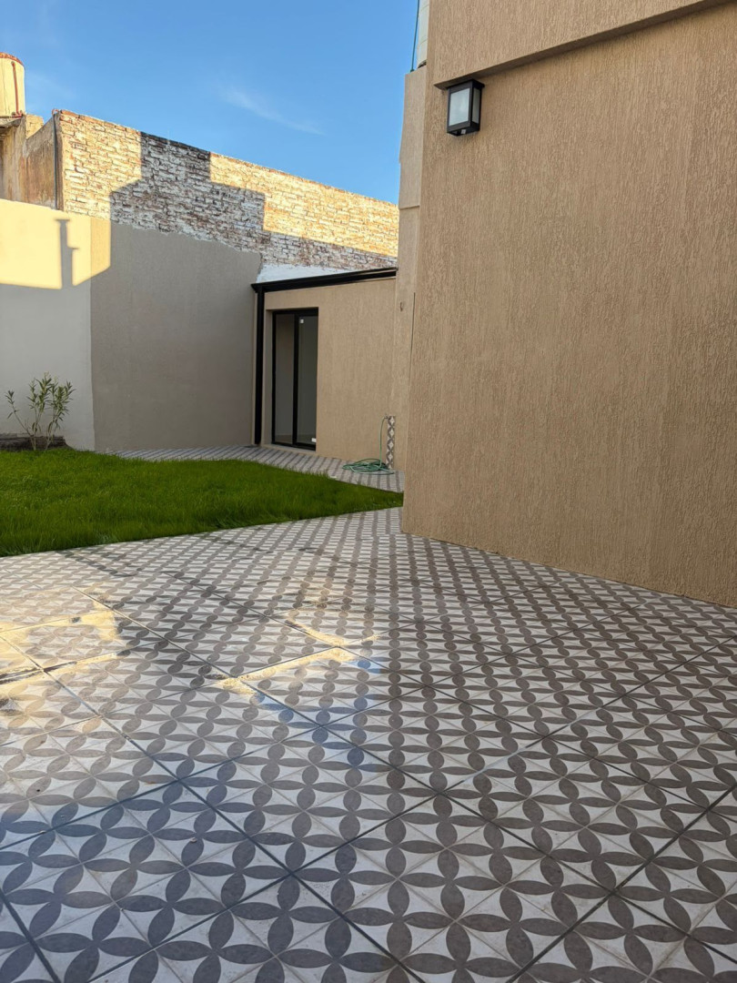 Casa en Venta en CALFUCURA 314, La Falda, Bahía Blanca - Bahía Blanca Propiedades | SITIO OFICIAL l