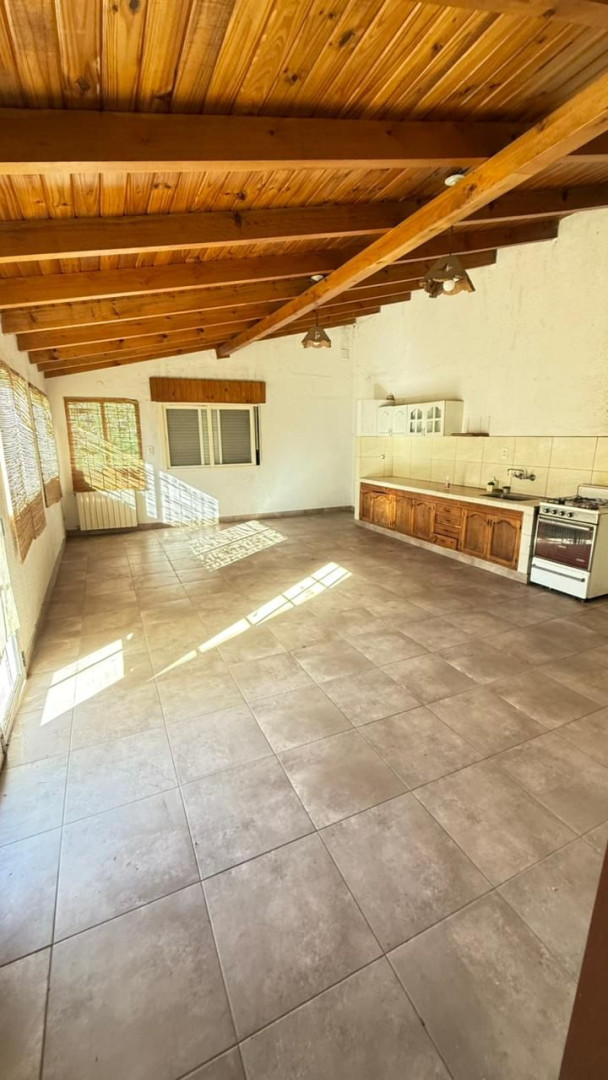Casaquinta en Venta en Paula Albarracin 640, Los Chañares, Bahía Blanca - Bahía Blanca Propiedades | SITIO OFICIAL l