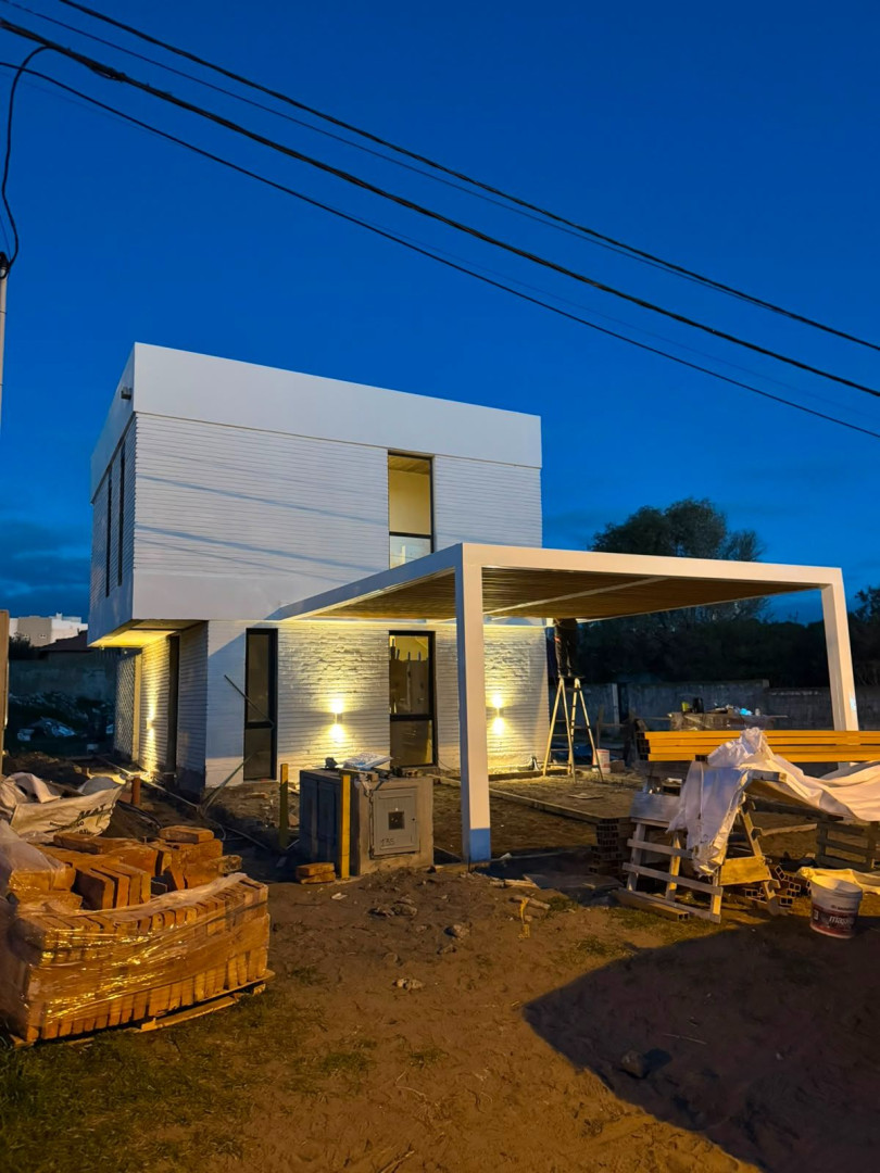 Duplex en Venta en RIO IGUAZU 135,  Monte Hermoso - Bahía Blanca Propiedades | SITIO OFICIAL l