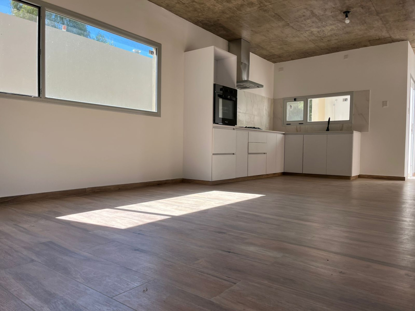 Casa en Venta en Rodriguez Peña E Irazusta,  Monte Hermoso - Bahía Blanca Propiedades | SITIO OFICIAL l