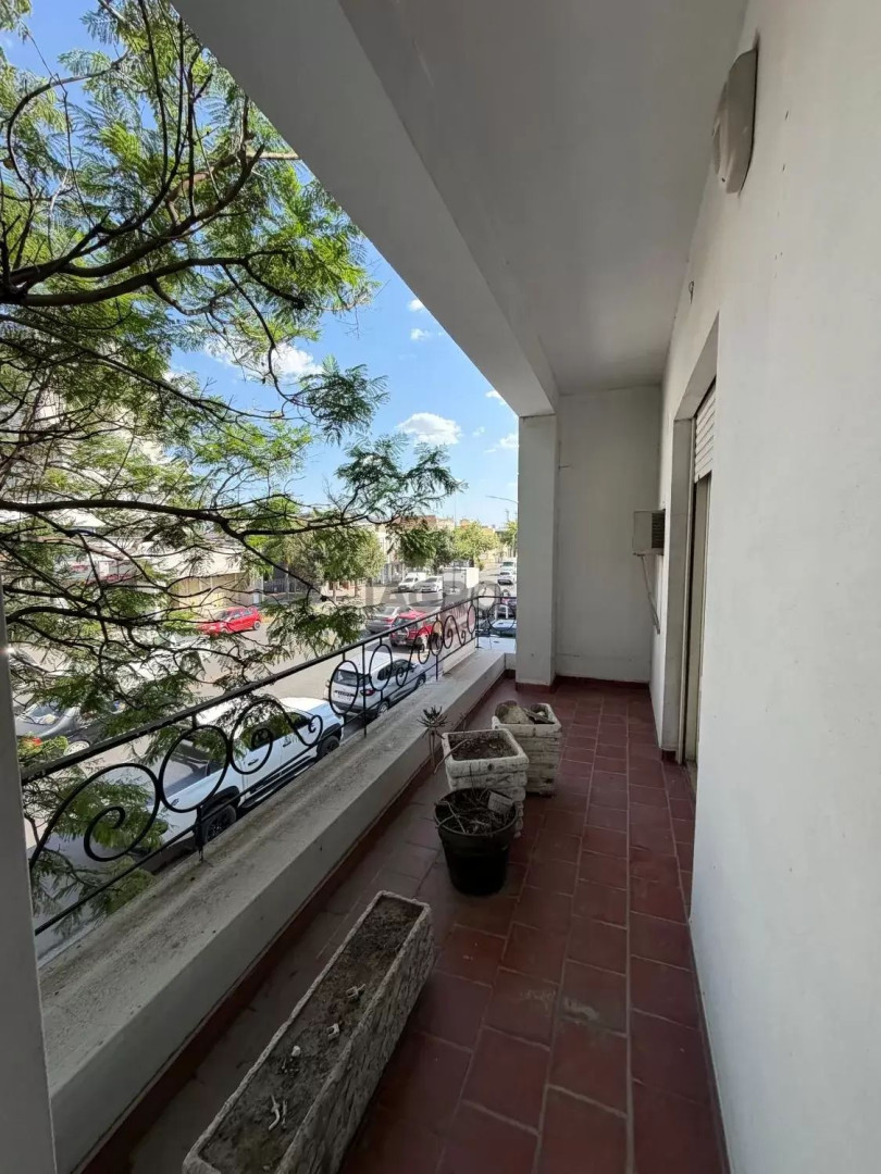 Casa en Venta en Avenida Colon 635, Macrocentro, Bahía Blanca - Bahía Blanca Propiedades | SITIO OFICIAL l