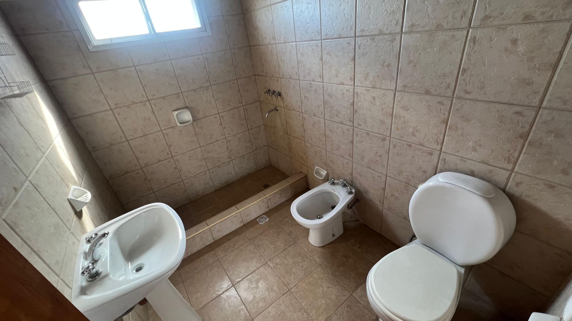 Casa en Venta en CAPITAN MONTERO 2195, Barrio Obrero, Bahía Blanca - Bahía Blanca Propiedades | SITIO OFICIAL l