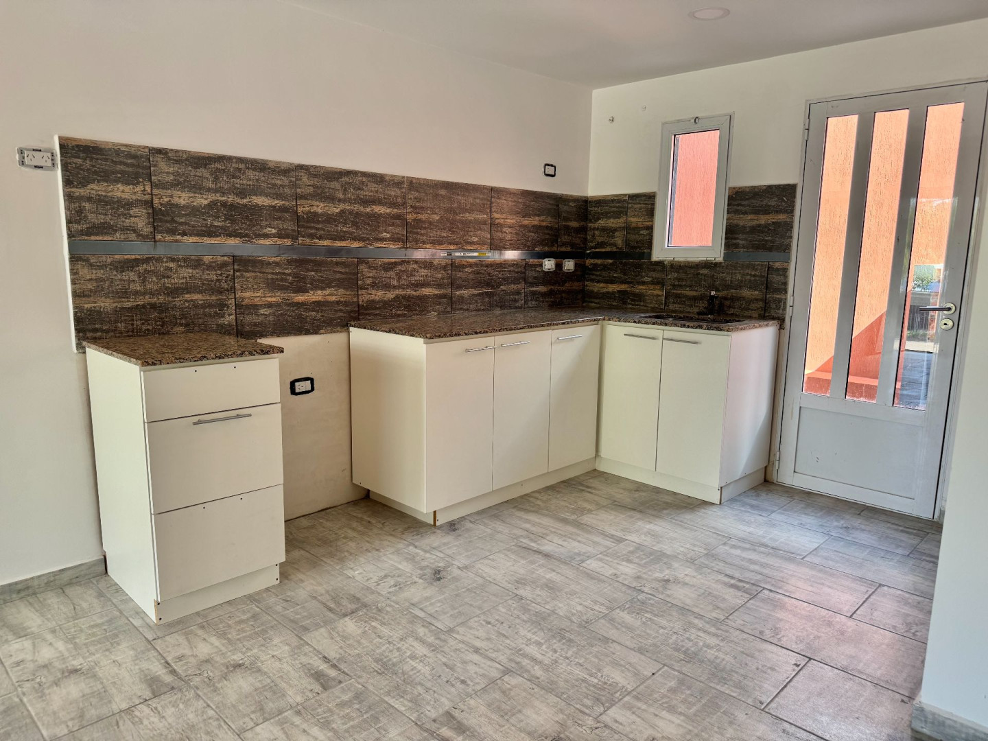 Departamento en Venta en La Rioja Este 552, Dufaur, Monte Hermoso - Bahía Blanca Propiedades | SITIO OFICIAL l