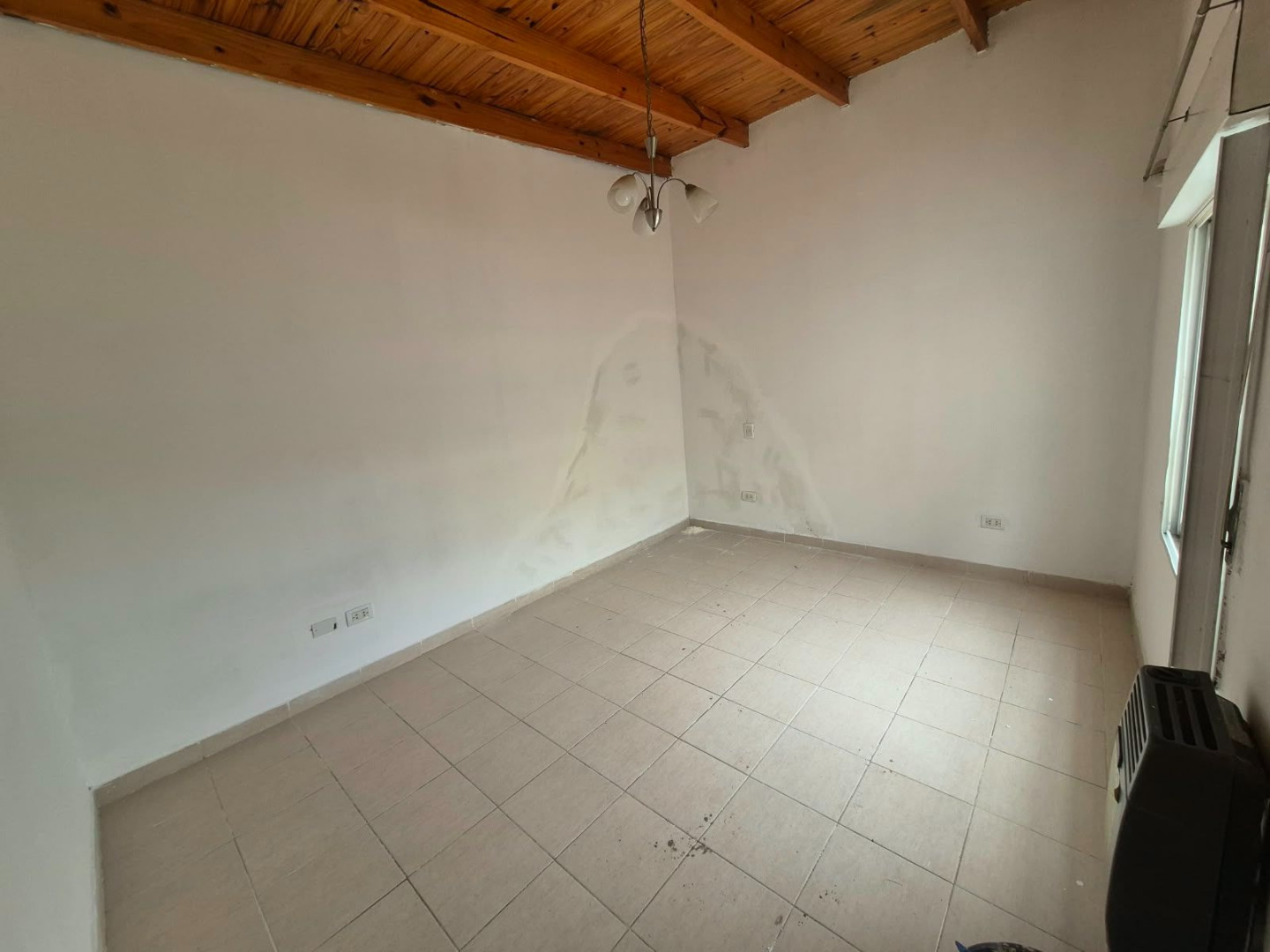 Casa en Alquiler en Bilder 2564, Estomba, Bahía Blanca - Bahía Blanca Propiedades | SITIO OFICIAL l