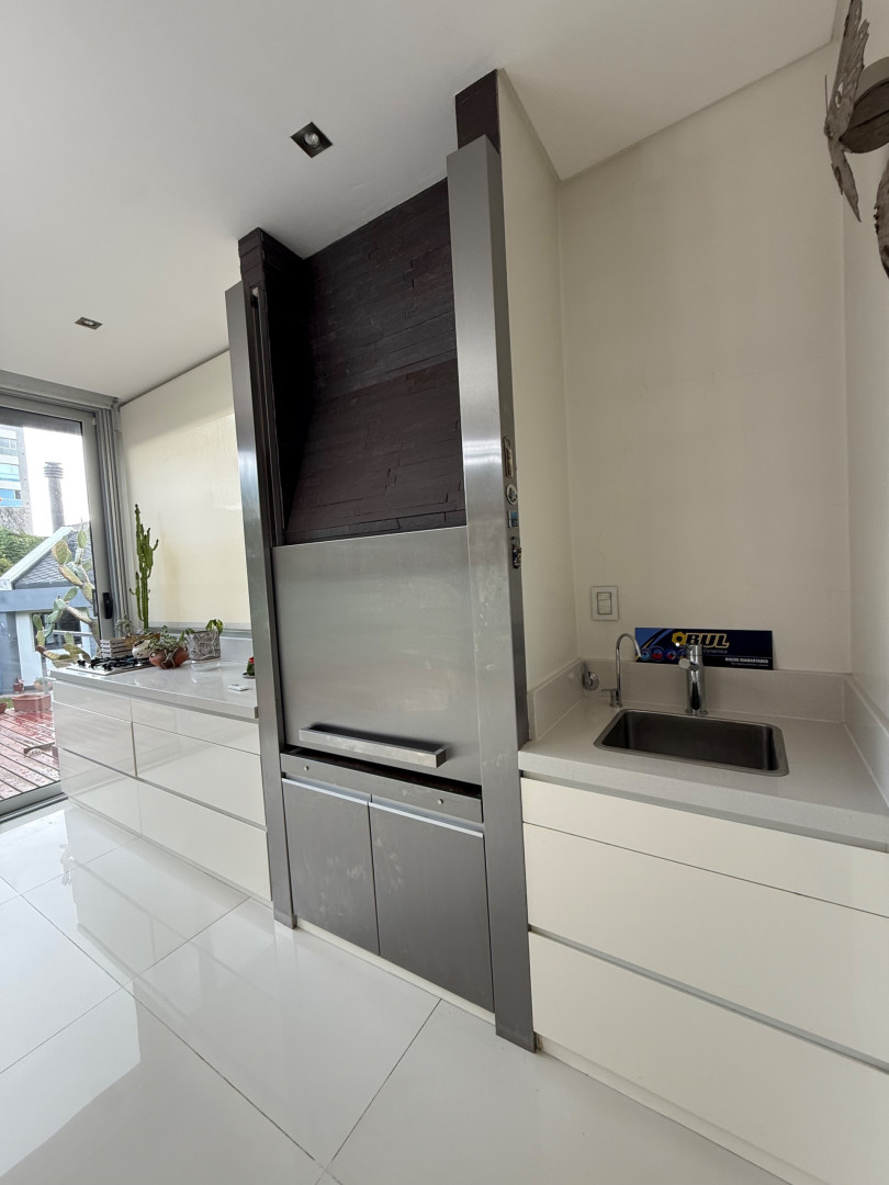 Casa en Venta en Italia 100, Centro, Bahía Blanca - Bahía Blanca Propiedades | SITIO OFICIAL l