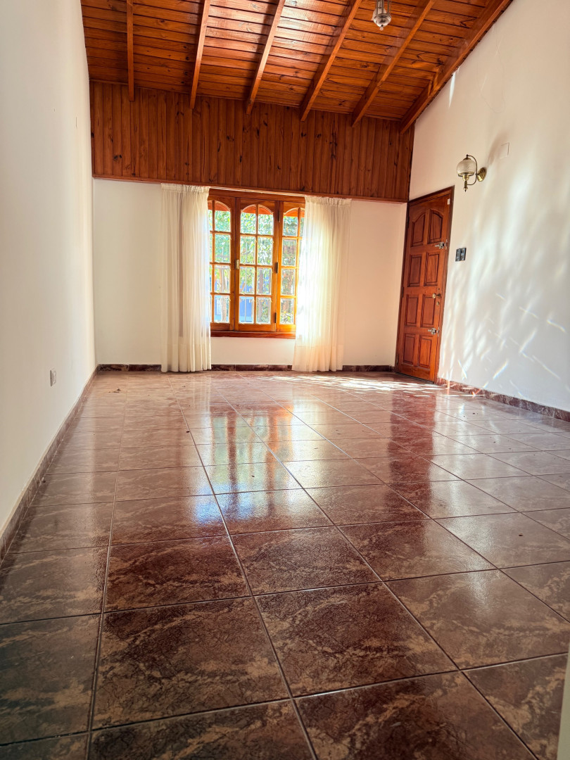 Casa en Alquiler en Nicaragua 1800, Universitario, Bahía Blanca - Bahía Blanca Propiedades | SITIO OFICIAL l
