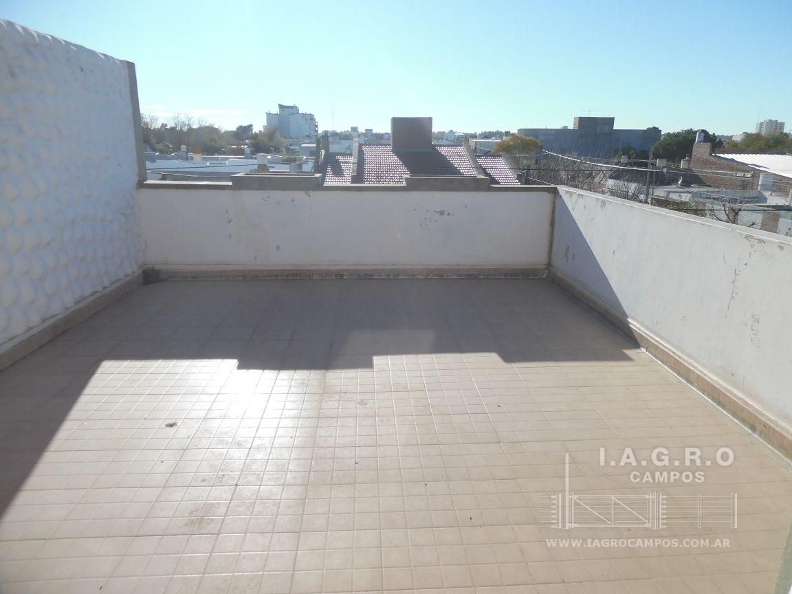 Casa con Local en Venta en Inglaterra Y Vieytes,  Bahía Blanca - Bahía Blanca Propiedades | SITIO OFICIAL l