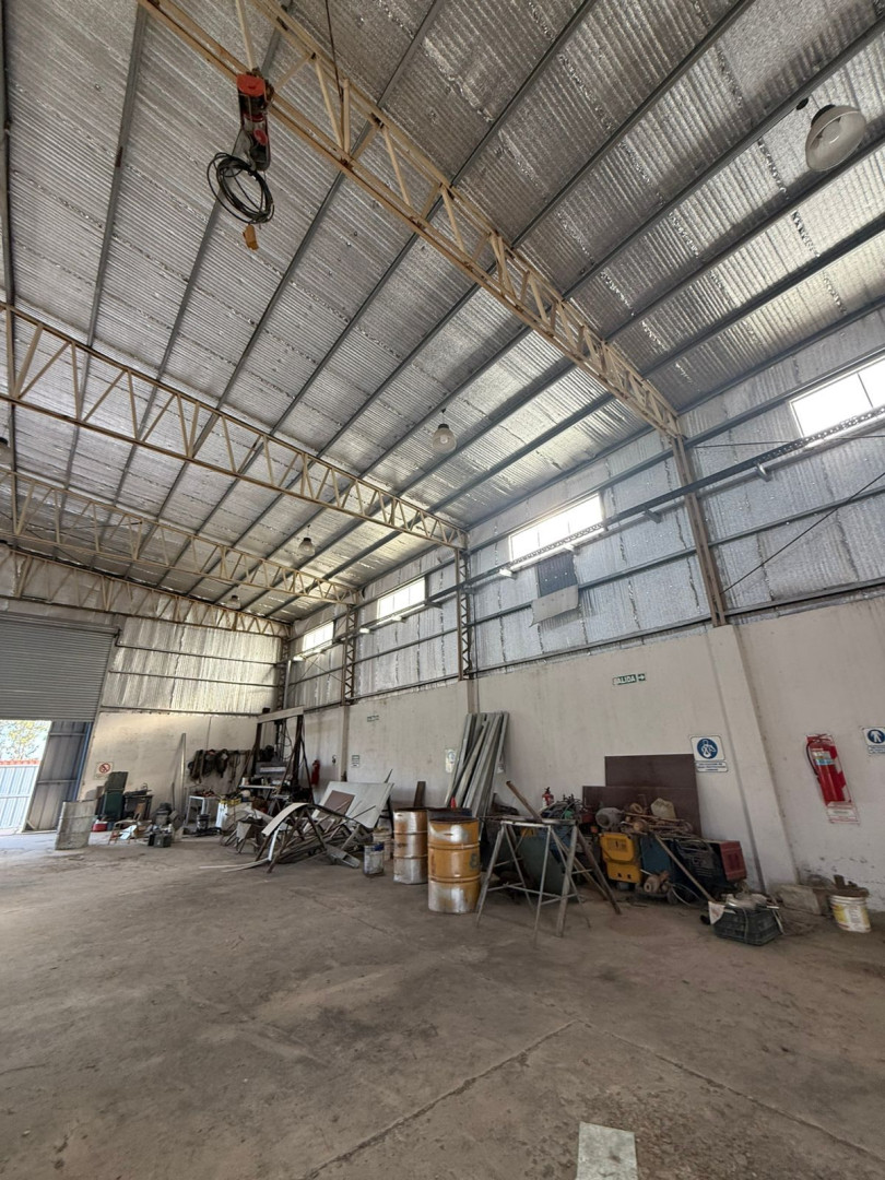 Galpón en Venta en  Calle 1810 N° 3659, Parque Industrial, Bahía Blanca - Bahía Blanca Propiedades | SITIO OFICIAL l