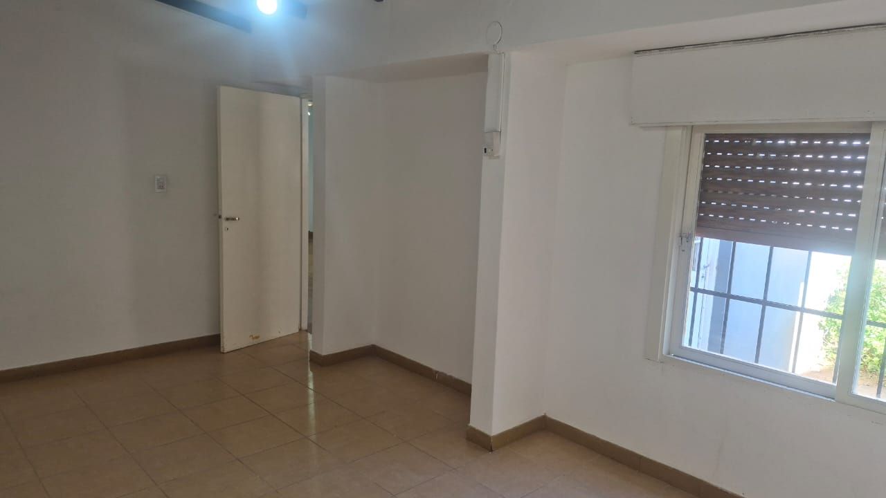 Casa en Venta en Los Aromo 2949, Centro Inquilinos, Bahía Blanca - Bahía Blanca Propiedades | SITIO OFICIAL l