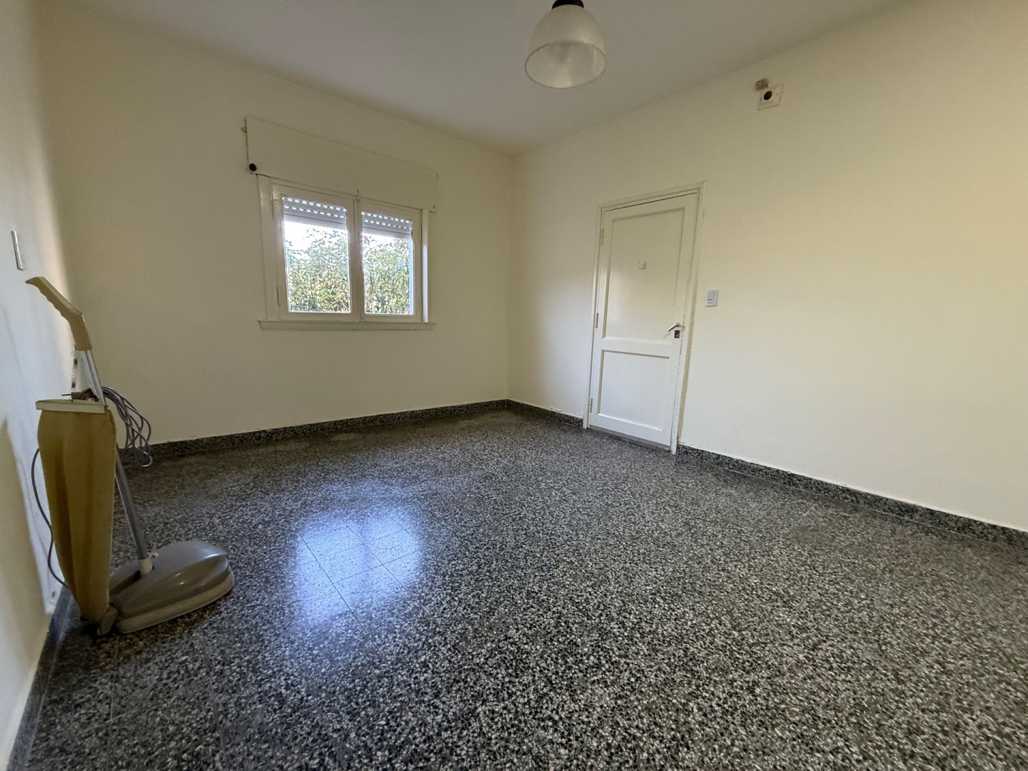 Casa en Venta en Cacique Venancio 122, Rosendo Lopez, Bahía Blanca - Bahía Blanca Propiedades | SITIO OFICIAL l